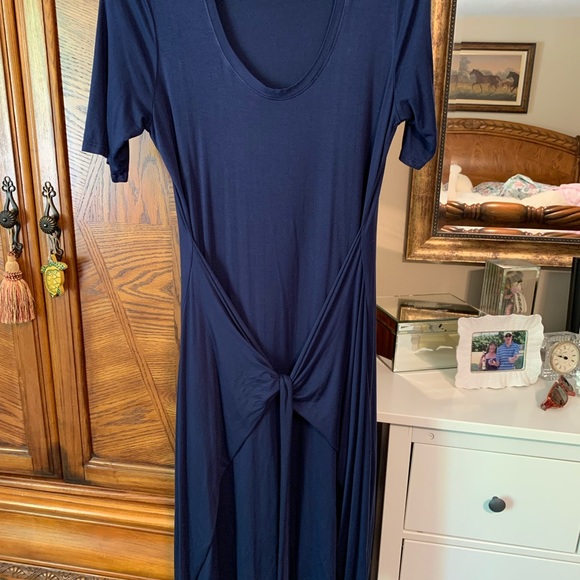 Mid length beautiful soft with wrap tie blue dress - Picture 1 of 5
